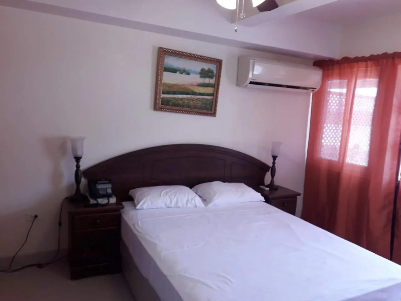 Dover Beach Apartment Oistins