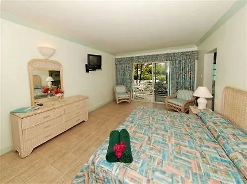 Dover Beach Apartment Oistins
