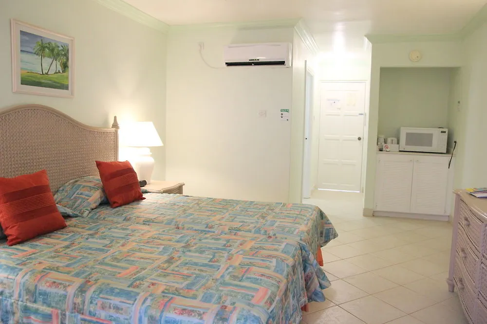 Dover Beach Apartment Oistins