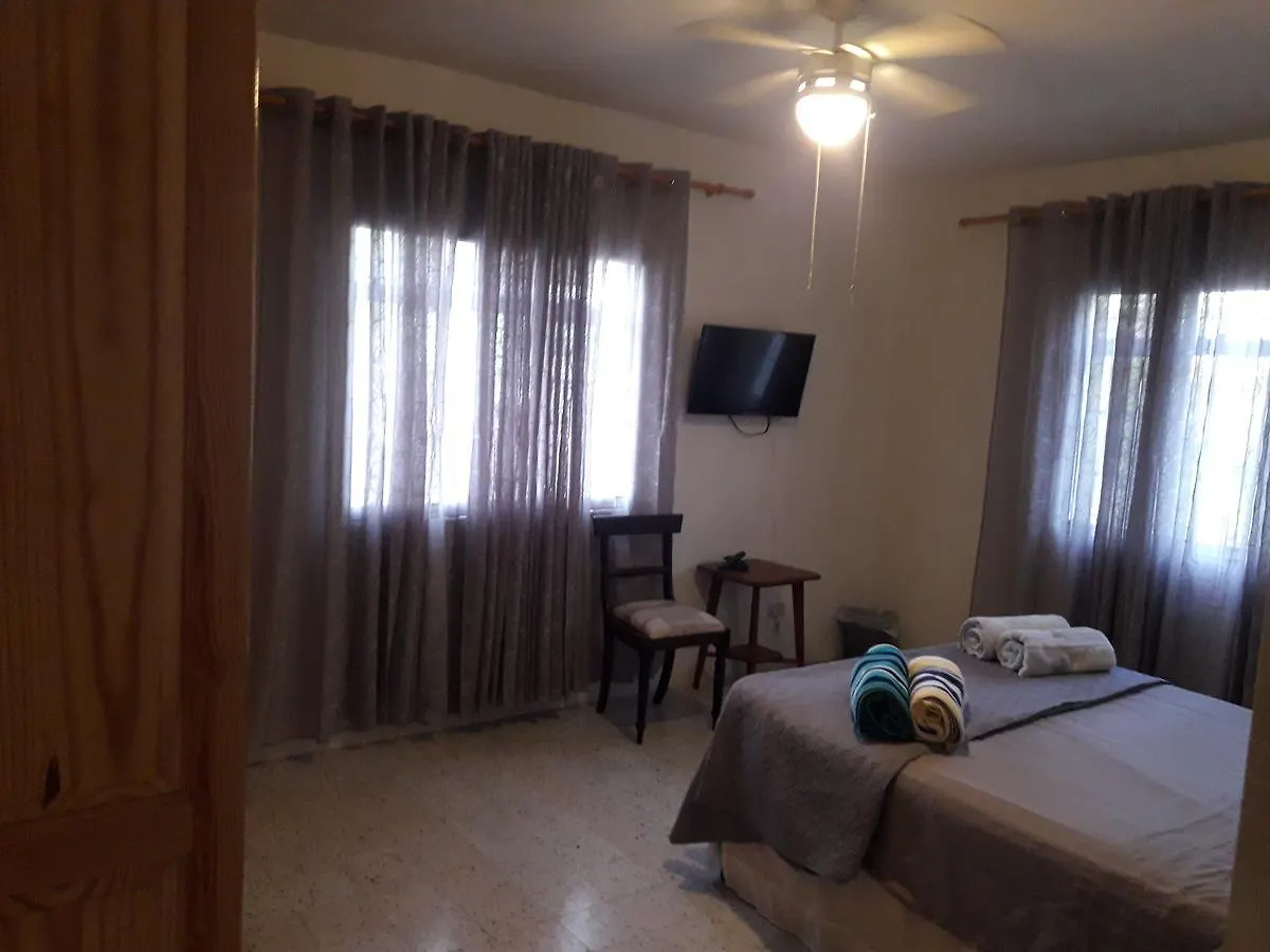 Dover Beach Apartment Oistins