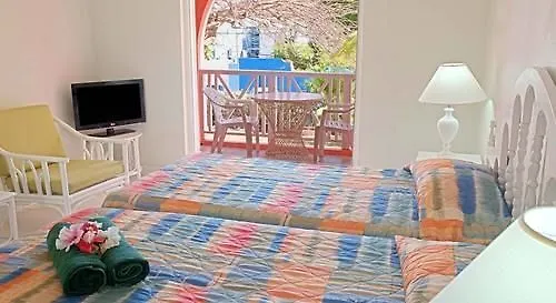 Dover Beach Apartment Oistins 0*,  Barbados